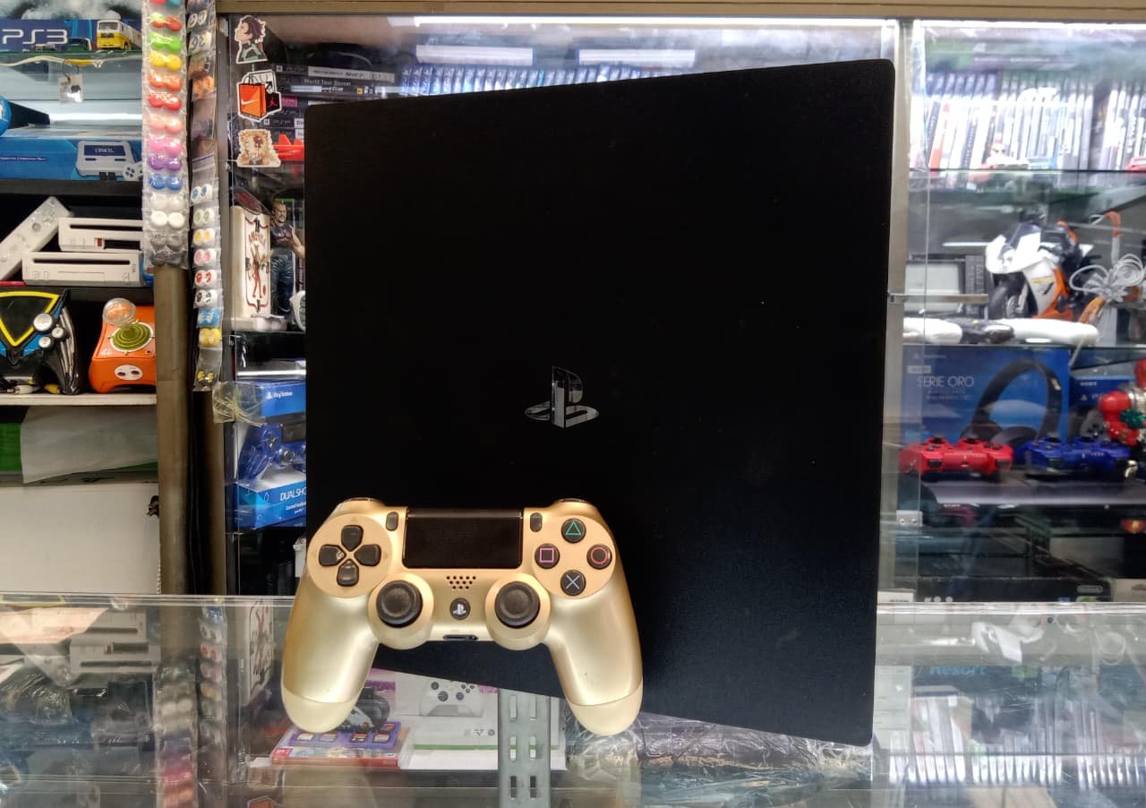 PlayStation 4 Pro 1 TB